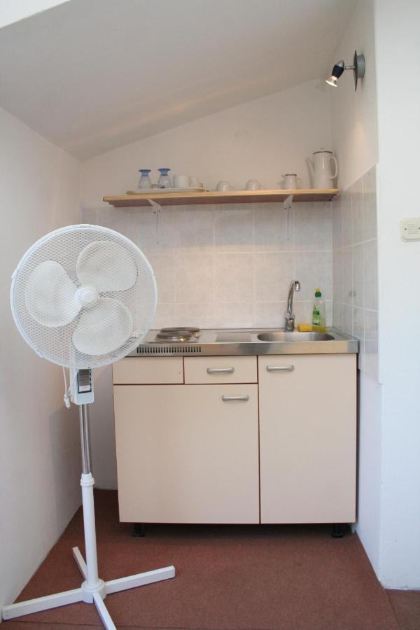 Apartments By The Sea Trpanj, Peljesac - 257 Exterior foto